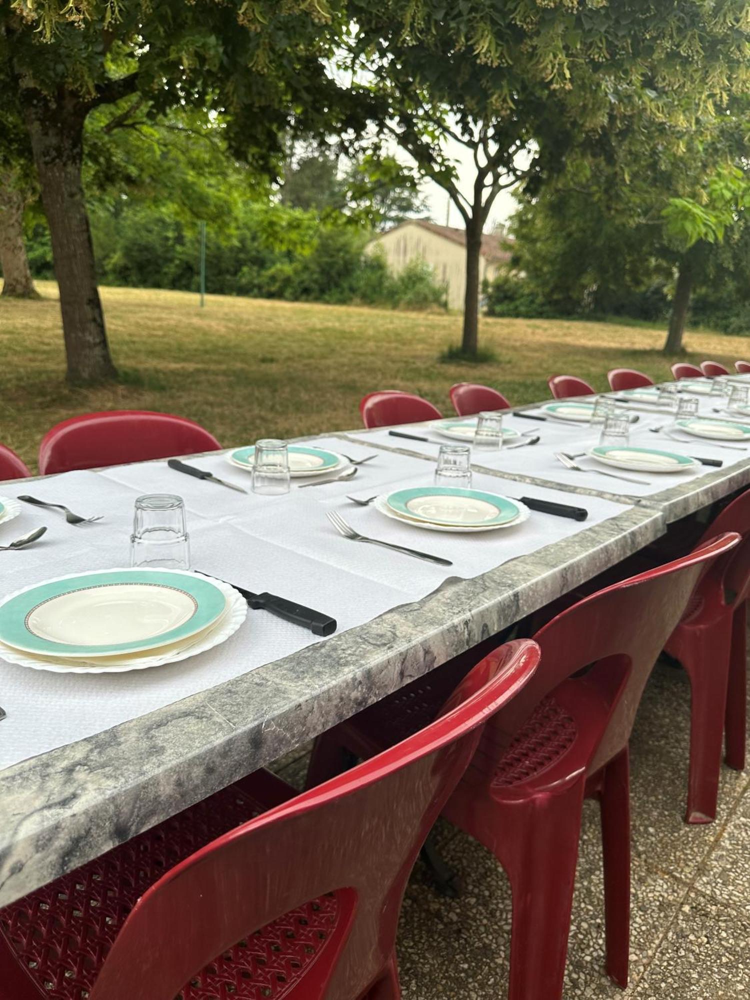 Auberge De Jeunesse Hi Poitiers Zewnętrze zdjęcie