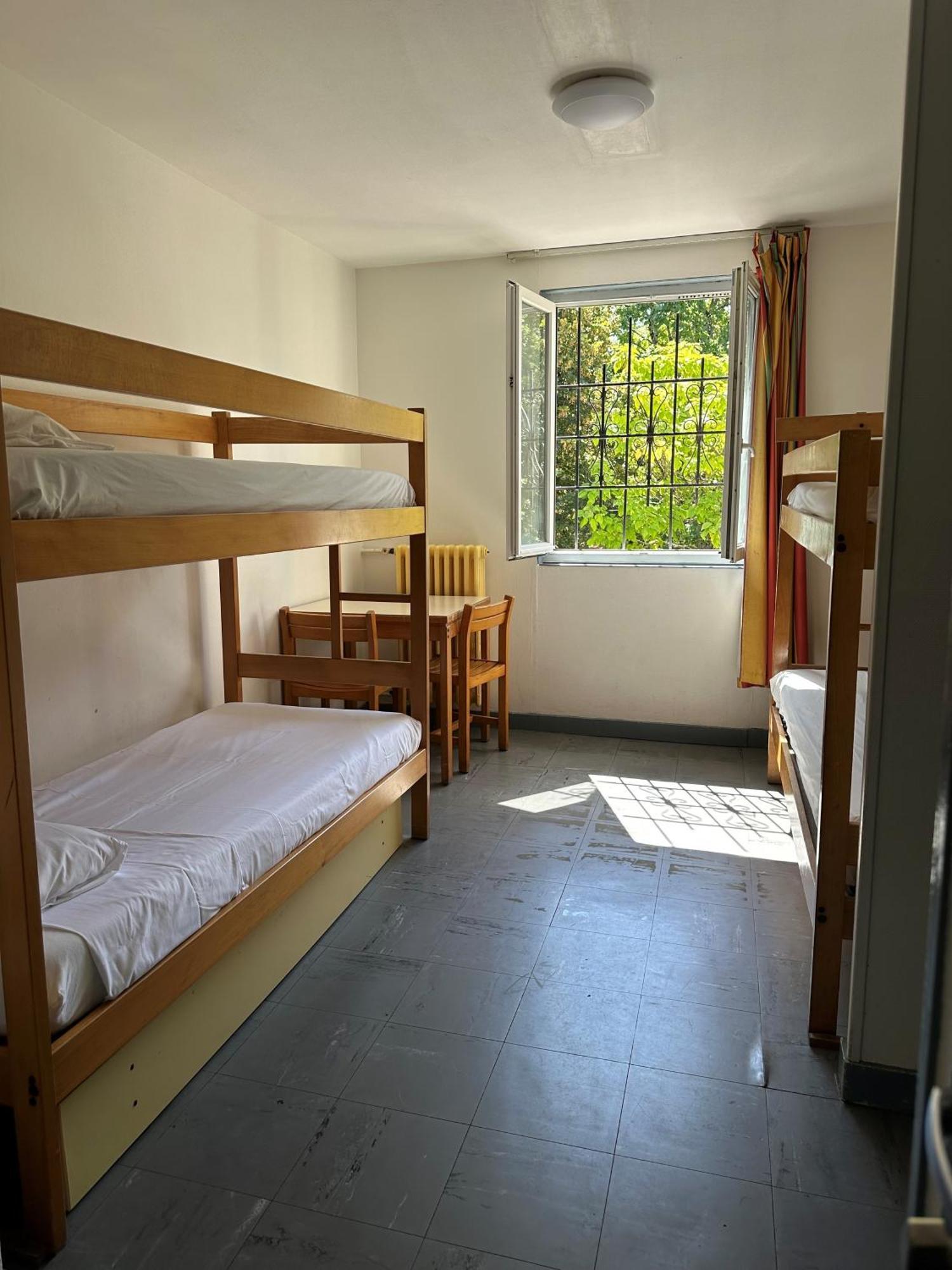 Auberge De Jeunesse Hi Poitiers Zewnętrze zdjęcie